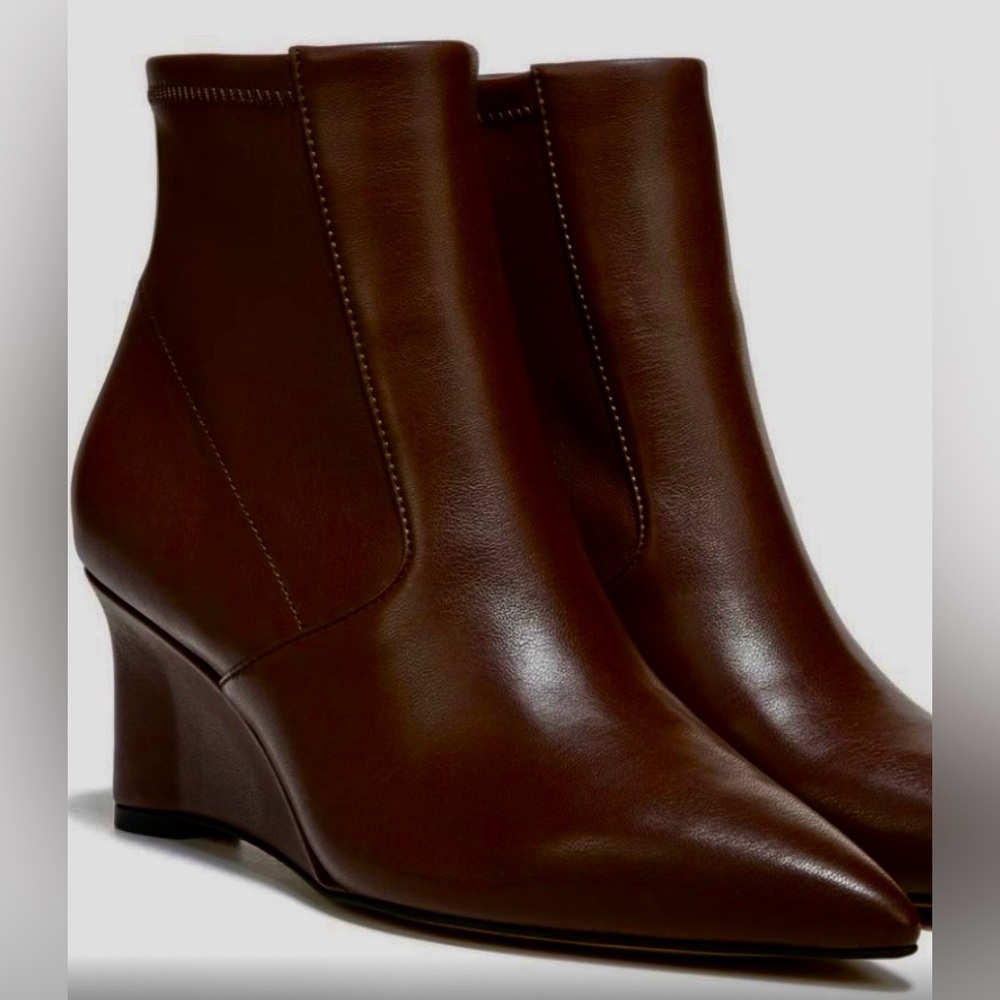 Franco Sarto Temira Ankle Booties in Walnut